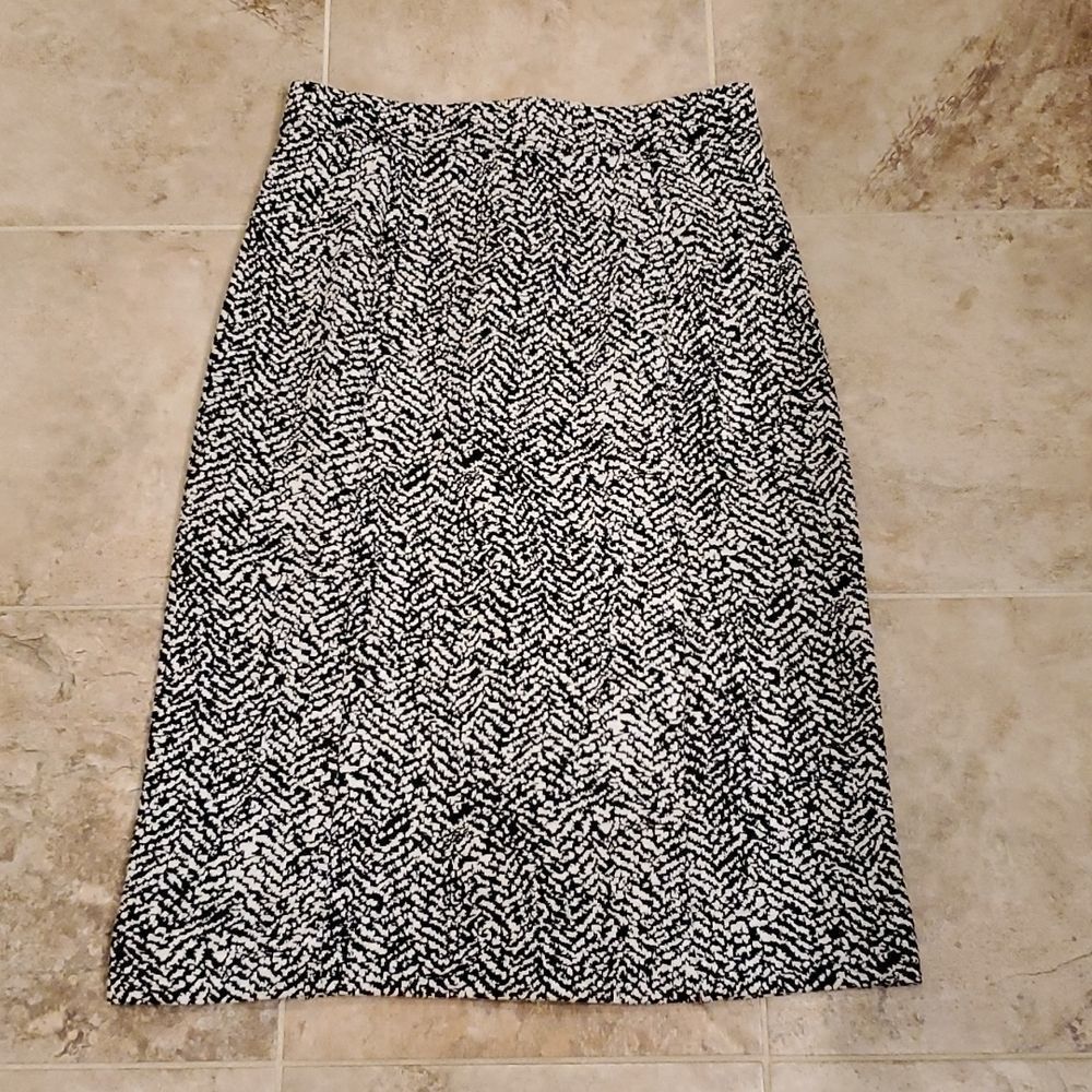 Land's End Jacquared high waisted pencil skirt in black and white